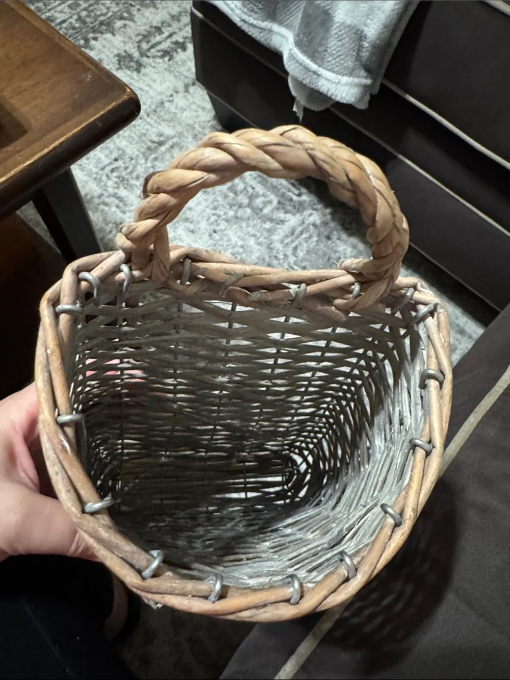 N/A wall basket